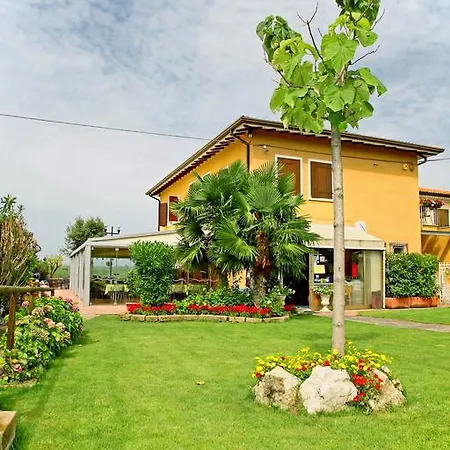 בית הארחה Locanda Le Palafitte