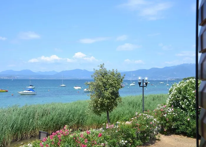 Le Palafitte 3* Бардоліно